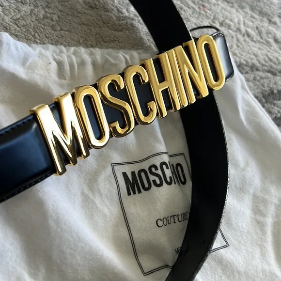 MOSCHINO belt size48 - Picture 3 of 4